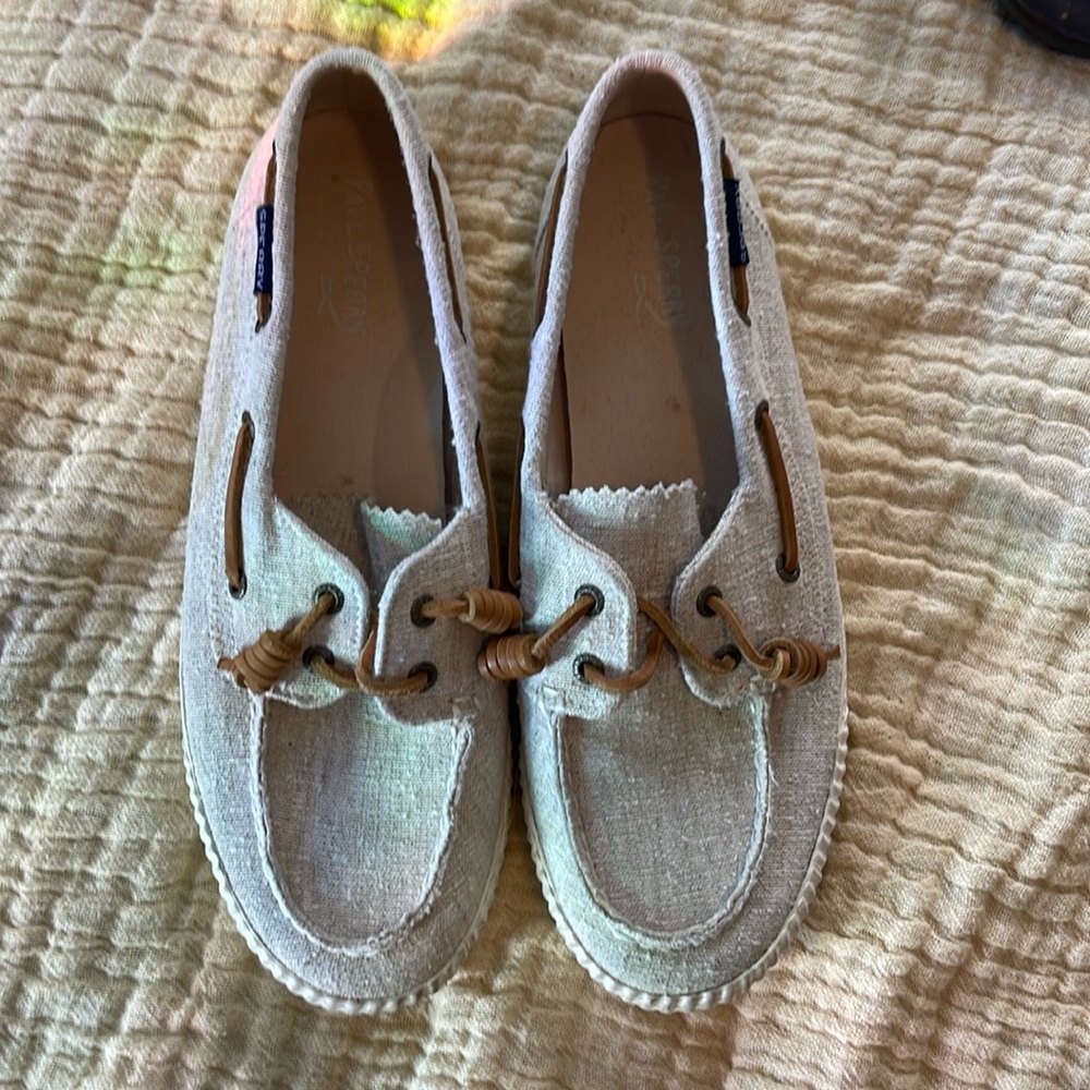 Sperry loafer